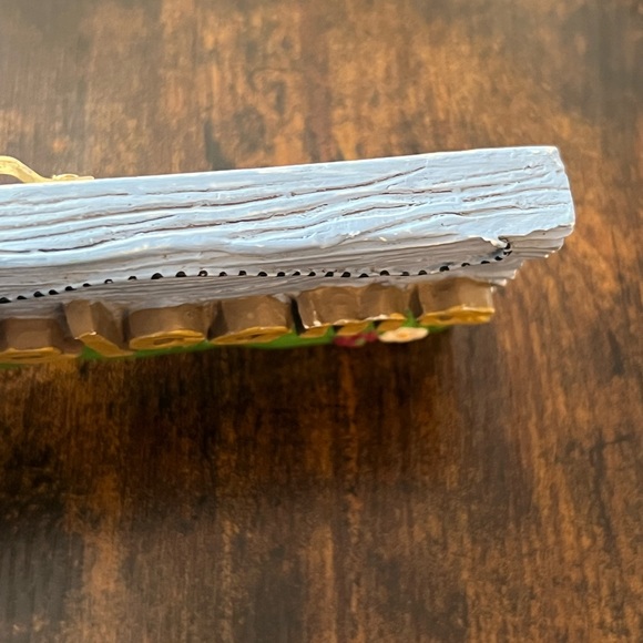 Charming Pooh Bear Welcome Sign - Blue and Gold - Picture 8 of 11